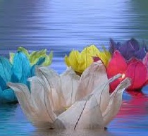 Vodní lampiony štěstí